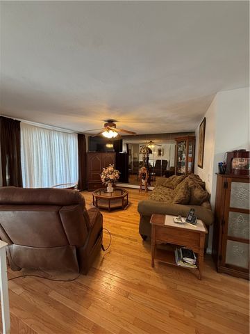 6 Balsam Court, Johnston, RI 02919