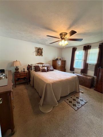 6 Balsam Court, Johnston, RI 02919