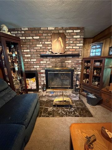 6 Balsam Court, Johnston, RI 02919