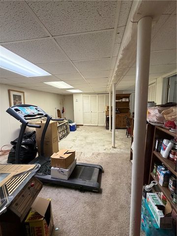 6 Balsam Court, Johnston, RI 02919