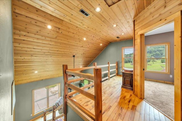 250 Cameron Road, Jasper, TN 37347