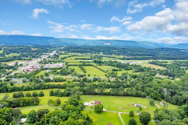 250 Cameron Road, Jasper, TN 37347