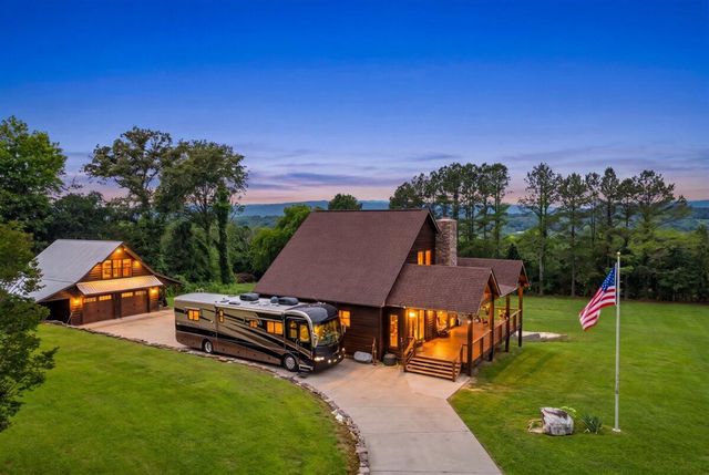 250 Cameron Road, Jasper, TN 37347
