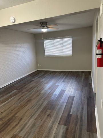 2425 Parkside 260, Irving, TX 75061