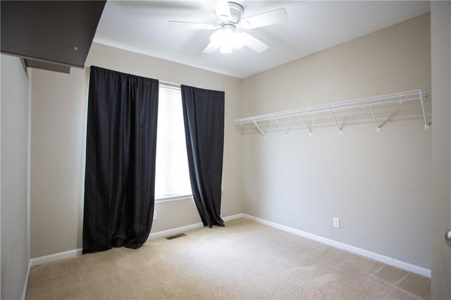 221 N 71st Street, Kansas City, KS 66112