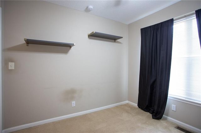 221 N 71st Street, Kansas City, KS 66112