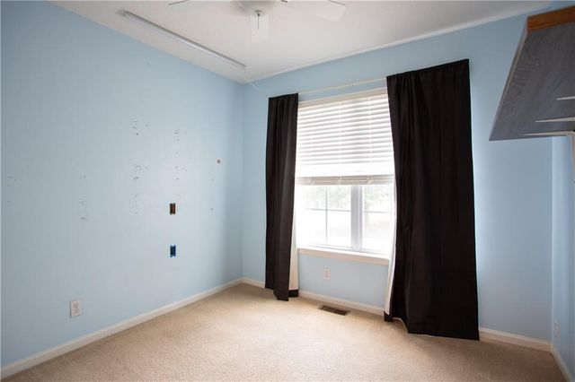 221 N 71st Street, Kansas City, KS 66112