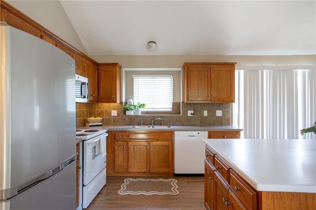 221 N 71st Street, Kansas City, KS 66112