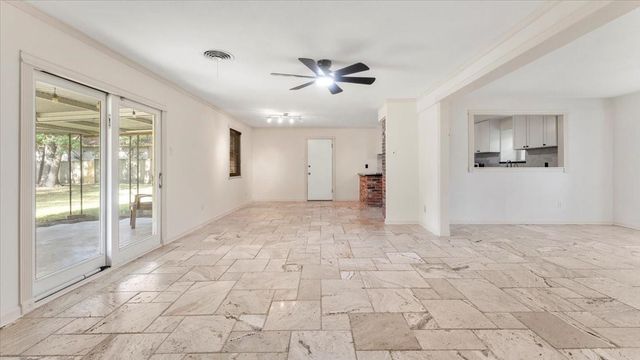 16719 Creeksouth Road, Houston, TX 77068