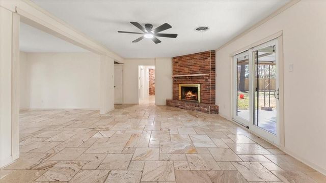 16719 Creeksouth Road, Houston, TX 77068