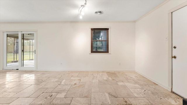 16719 Creeksouth Road, Houston, TX 77068