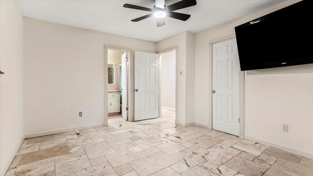 16719 Creeksouth Road, Houston, TX 77068