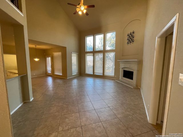 2352 OAK RUN PKWY, New Braunfels, TX 78132