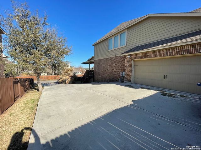 2352 OAK RUN PKWY, New Braunfels, TX 78132