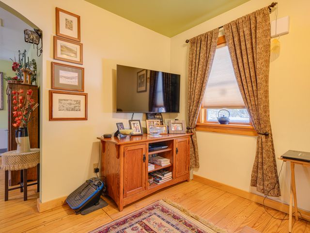 122 Moose Pond Lane, Bloomingdale, NY 12913