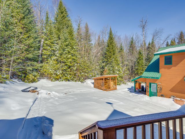 122 Moose Pond Lane, Bloomingdale, NY 12913