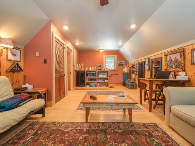 122 Moose Pond Lane, Bloomingdale, NY 12913