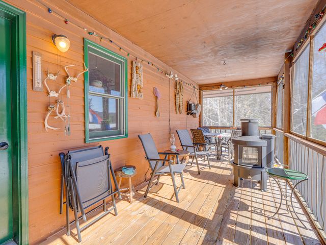 122 Moose Pond Lane, Bloomingdale, NY 12913