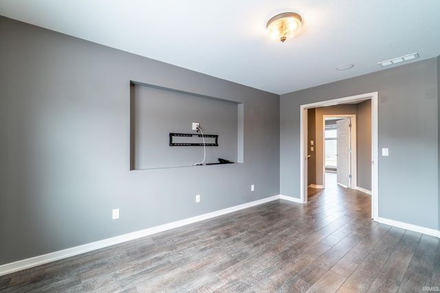 14277 Aboite Road, Roanoke, IN 46783