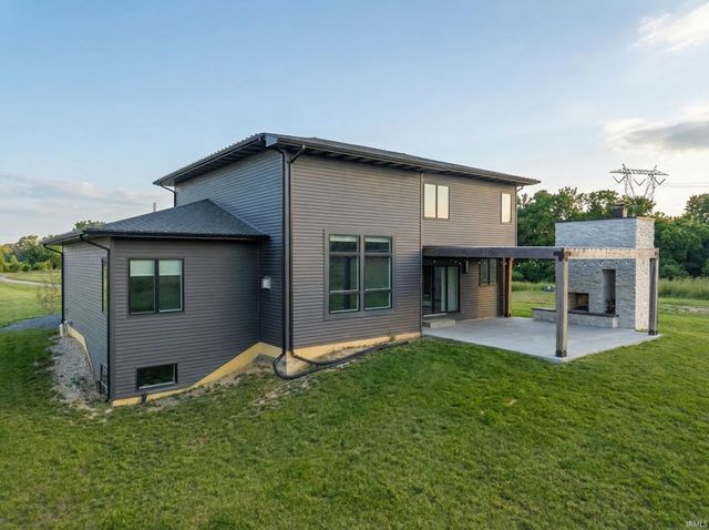 14277 Aboite Road, Roanoke, IN 46783