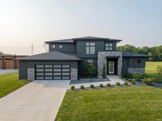 14277 Aboite Road, Roanoke, IN 46783