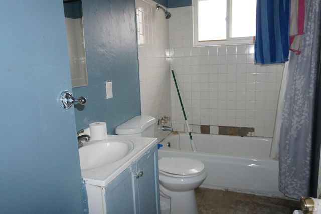 221 Arguello Ave, Vallejo, CA 94591