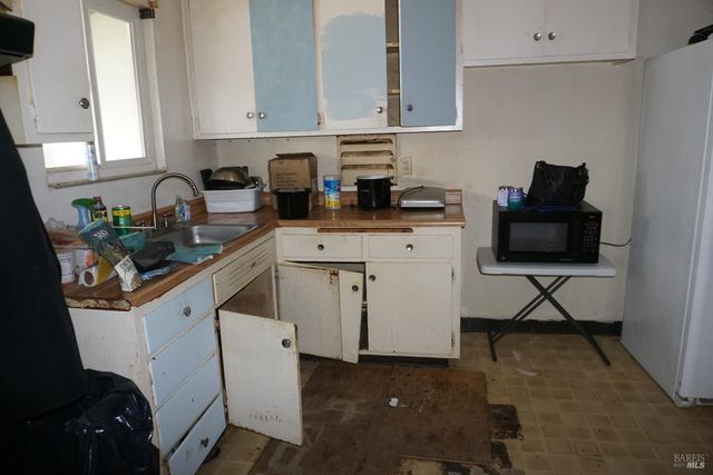 221 Arguello Ave, Vallejo, CA 94591