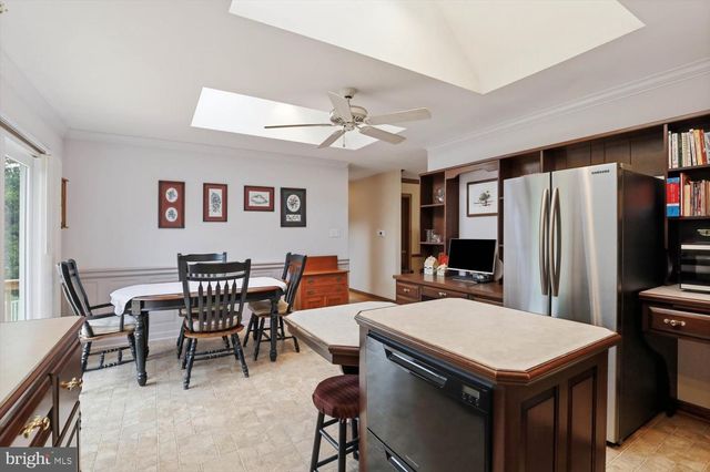 324 SOUTHVIEW DR, Ephrata, PA 17522