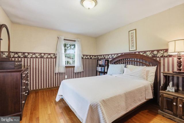 324 SOUTHVIEW DR, Ephrata, PA 17522