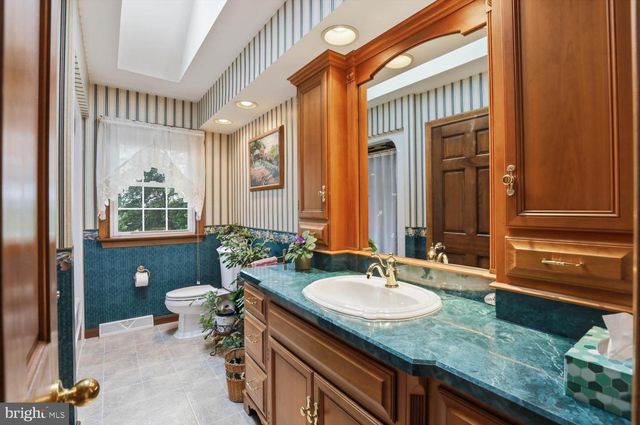 324 SOUTHVIEW DR, Ephrata, PA 17522