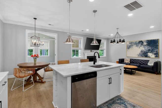 107 Windward Drive, Summerville, SC 29485