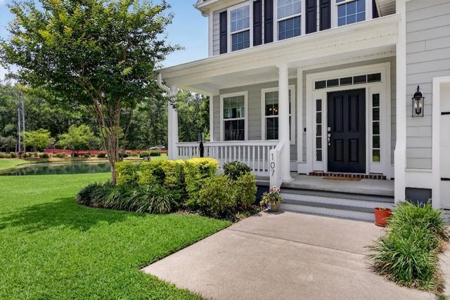 107 Windward Drive, Summerville, SC 29485