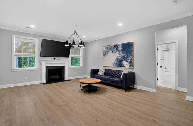 107 Windward Drive, Summerville, SC 29485