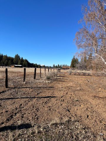 18826 V N Lane, Hat Creek, CA 96040