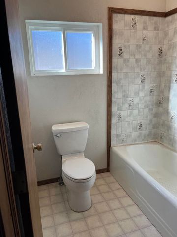 18826 V N Lane, Hat Creek, CA 96040