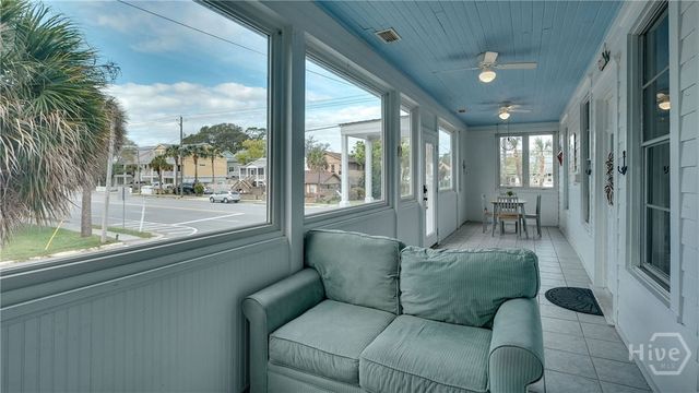 16 13th Street, Tybee Island, GA 31328