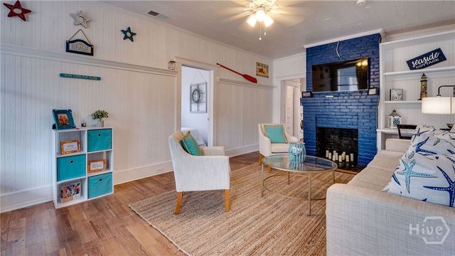 16 13th Street, Tybee Island, GA 31328