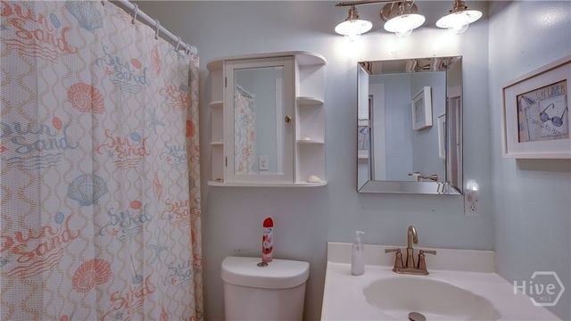 16 13th Street, Tybee Island, GA 31328