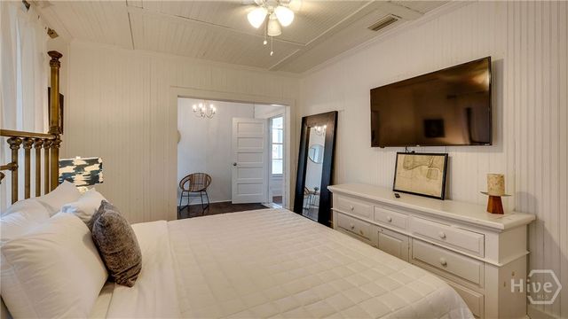 16 13th Street, Tybee Island, GA 31328