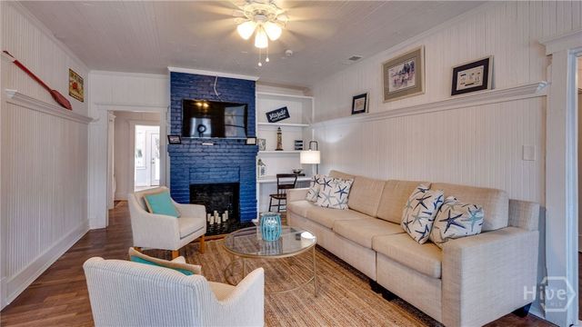 16 13th Street, Tybee Island, GA 31328