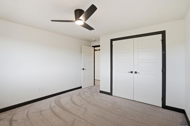 1639 OAK CREST CT, Spearfish, SD 57783