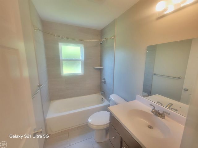 13148 Sherman Avenue, Warren, MI 48089