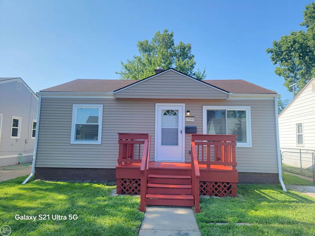 13148 Sherman Avenue, Warren, MI 48089
