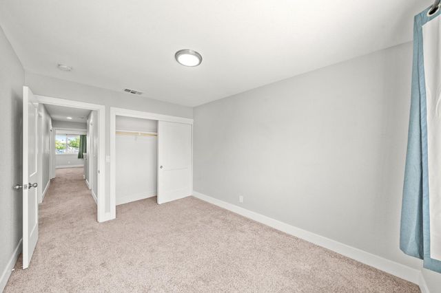 9813 Vista Grande Way, Elk Grove, CA 95624