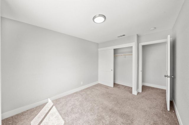 9813 Vista Grande Way, Elk Grove, CA 95624