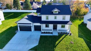 803 W Orchard Avenue, Indianola, IA 50125