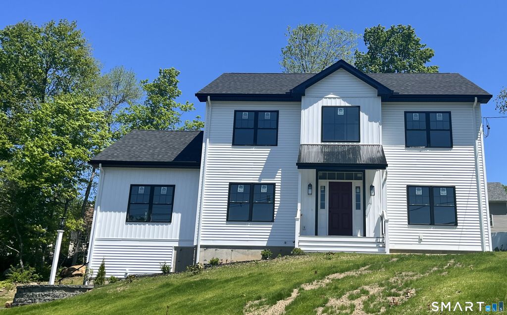 796 Maple Hill Road, Naugatuck, CT 06770