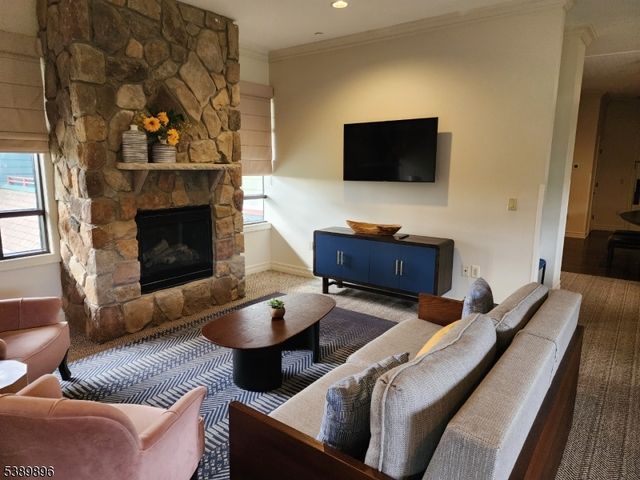 3 Wild Turkey Way 501, Hardyston Twp., NJ 07419
