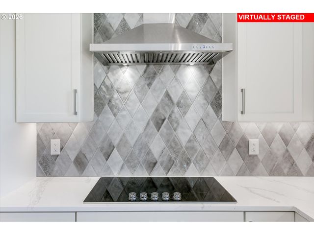 170 ANNABELLE St, Castle Rock, WA 98611