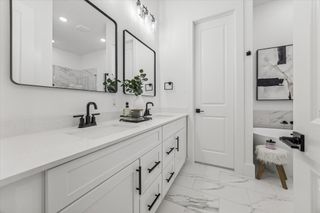 5606 Azores, Houston, TX 77091